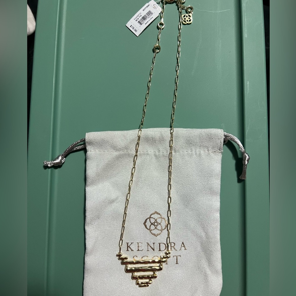 NWT Kendra Scott Gold Rylan Necklace